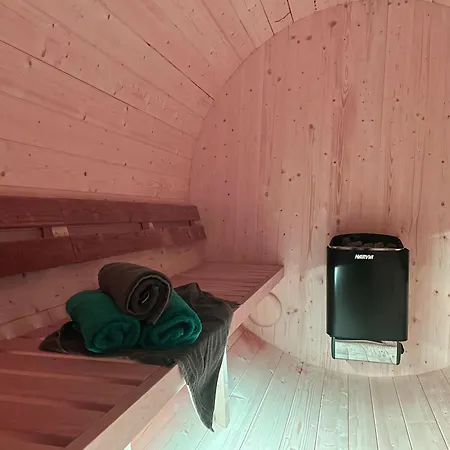 Lass-deine-seele-baumeln-in-der-natur-im-ferienhaus-felix-von-mein-seepark